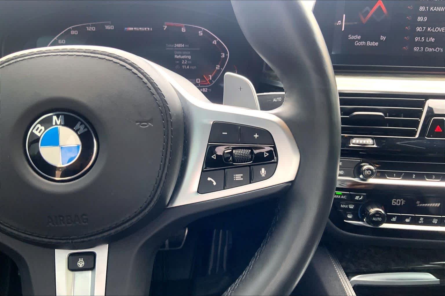 Used 2020 Alpine White BMW M550i xDrive image 24