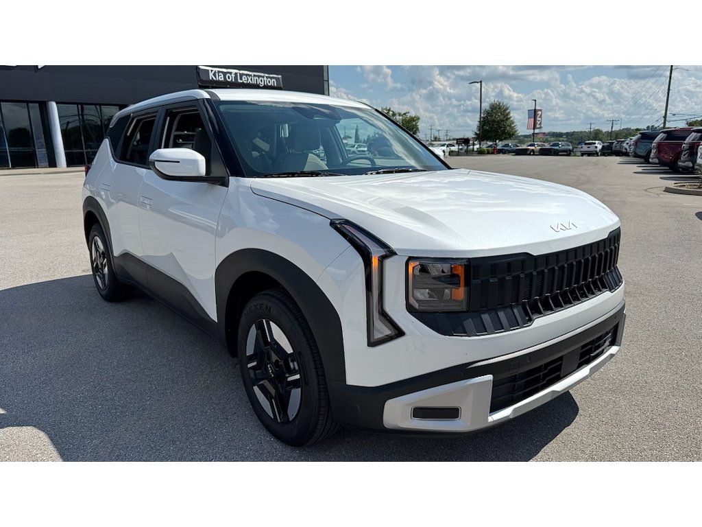 New 2027 Snow White Pearl Kia LX image 2