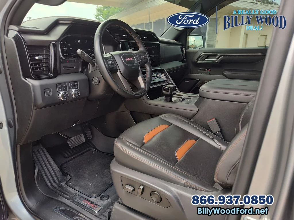 Used 2023 Sterling GMC AT4 image 2