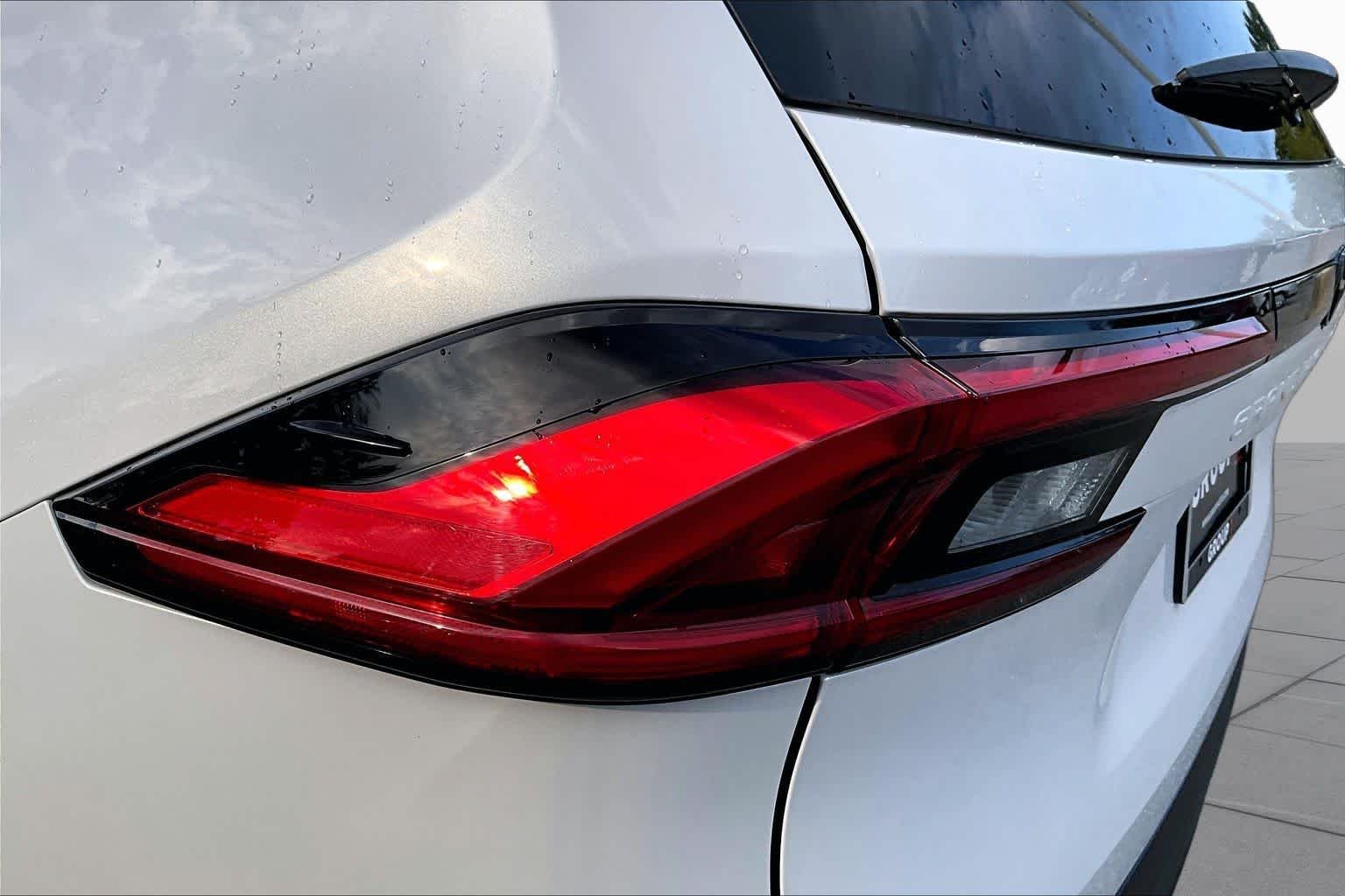 Used 2024 Wind Chill Pearl Toyota XLE image 28