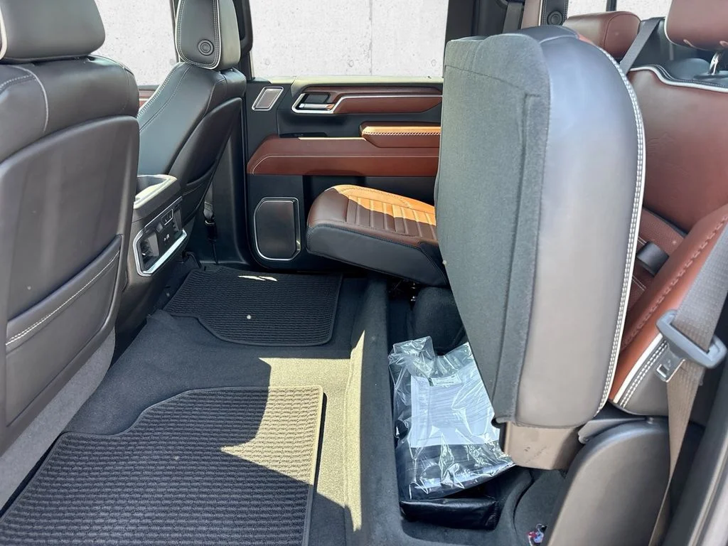 Used 2024 Black GMC Denali Ultimate image 20