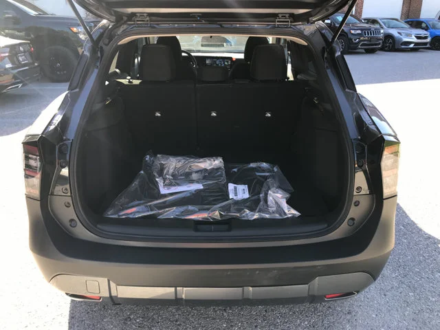 New 2027 Gun Metallic Nissan SV image 19