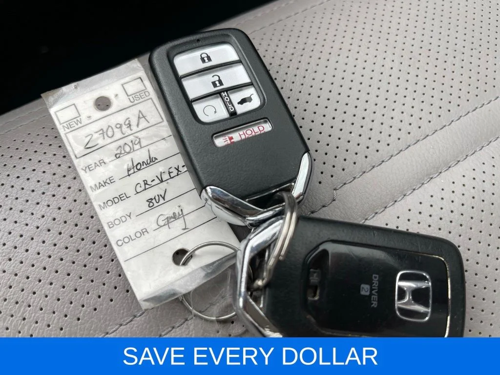 Used 2019  Honda EX-L image 30