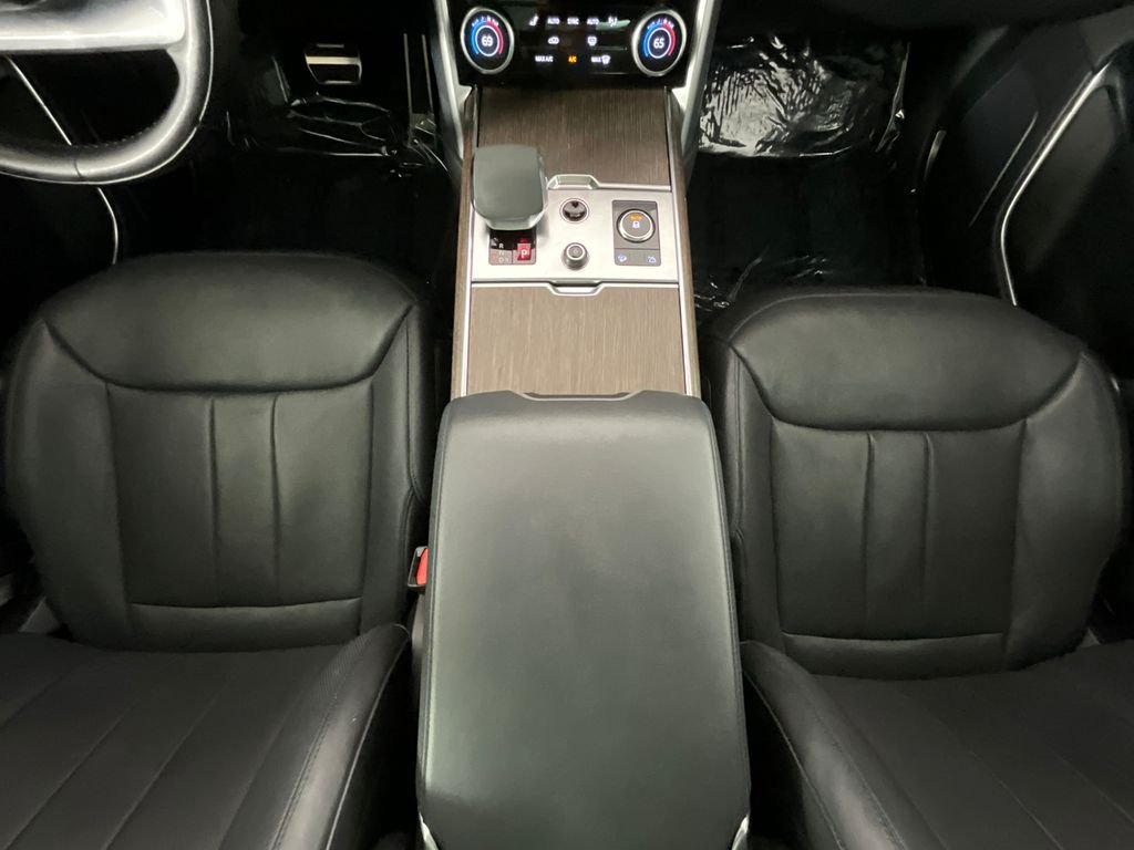 Used 2023 Santorini Black Metallic Land Rover SE image 14