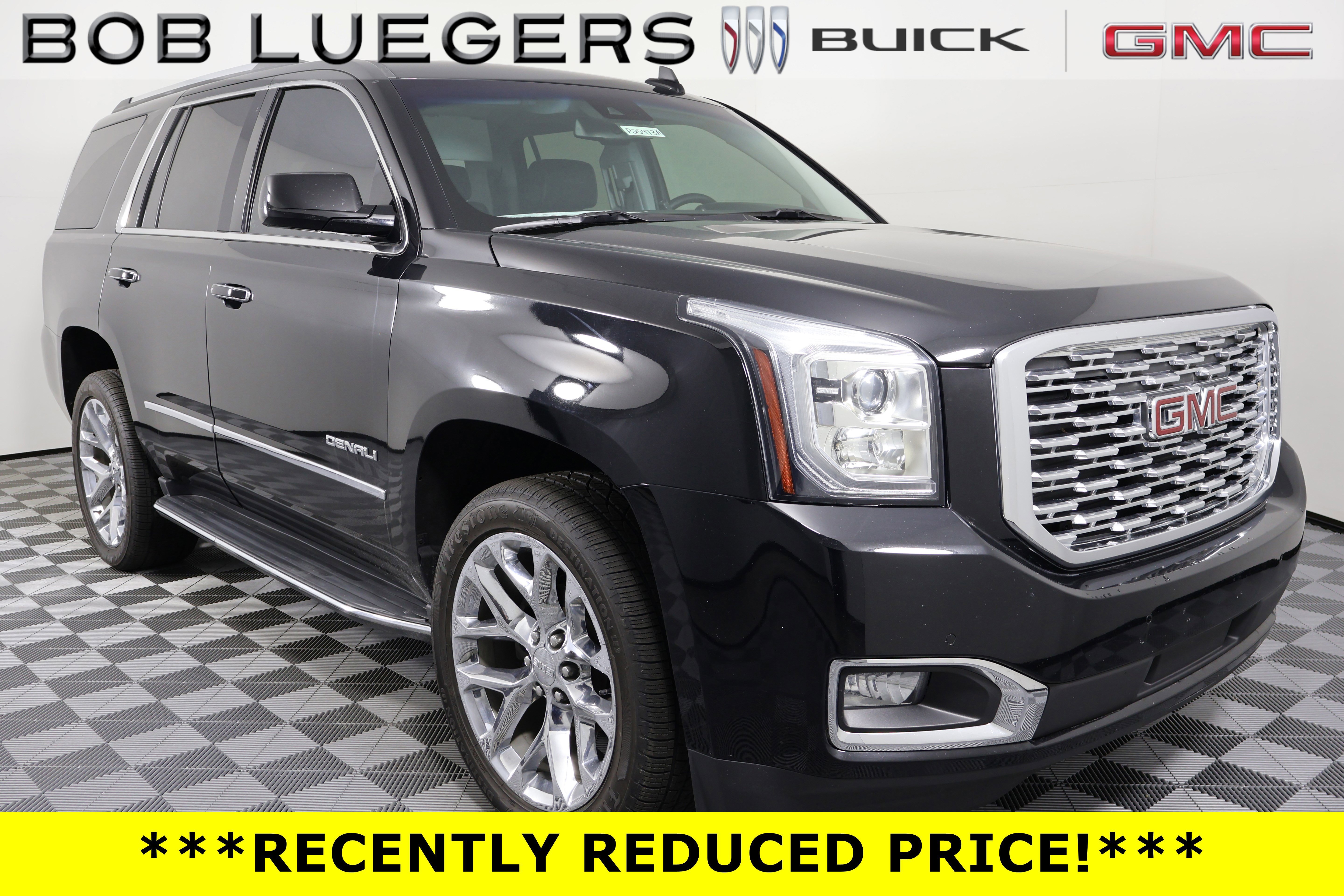 2018 GMC Yukon 4WD Denali's photo