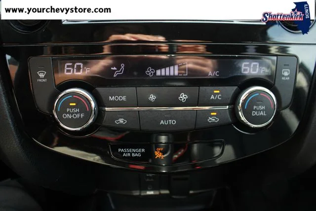 Used 2015 Black Nissan SL image 30