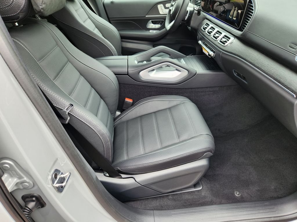 New 2026 MANUFAKTUR Alpine Grey Mercedes-Benz GLS450 4MATIC® image 15