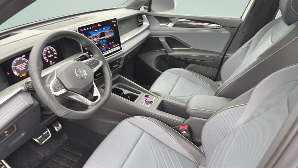 New 2026 Opal White Pearl Volkswagen 2.0T SE R-Line Black image 25