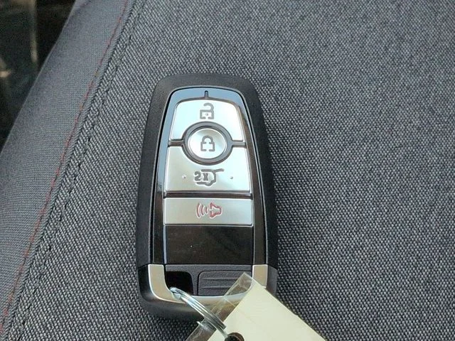 New 2026 Carbonized Gray Metallic Ford Active image 28