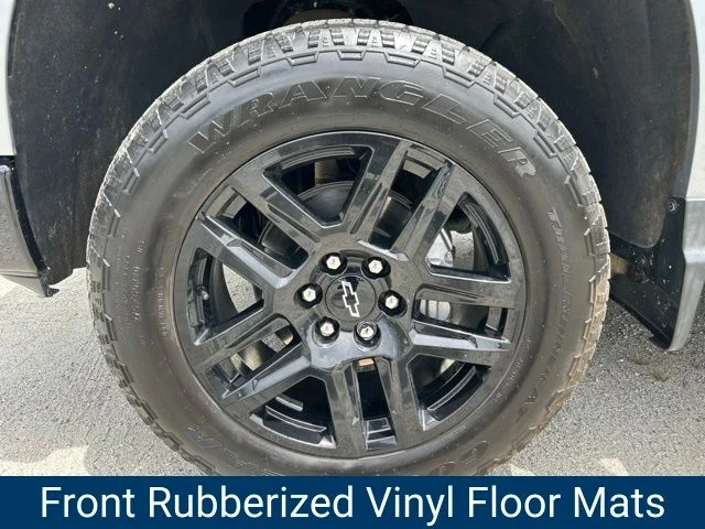 Used 2025 Gray Chevrolet Custom Trail Boss image 34