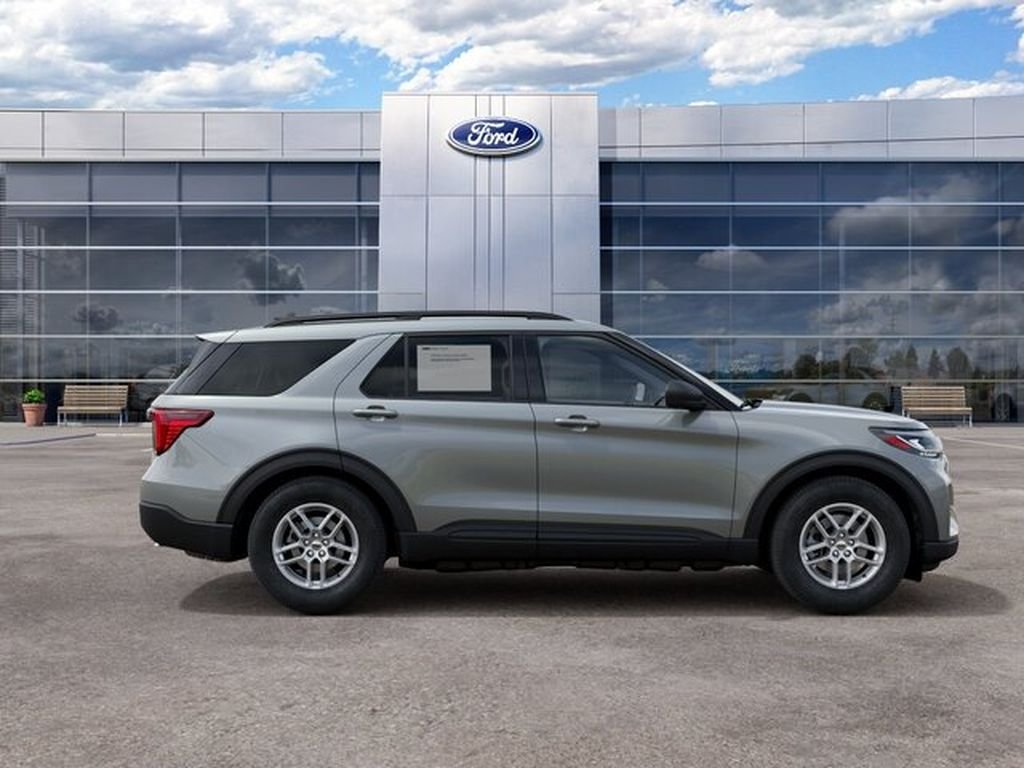 New 2027 Avalanche Gray Ford Active image 5