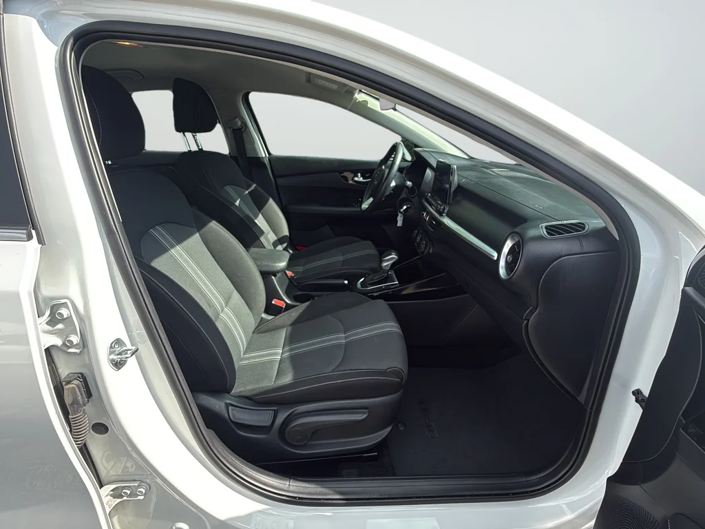 Certified Used 2024 White Kia EX+ image 9