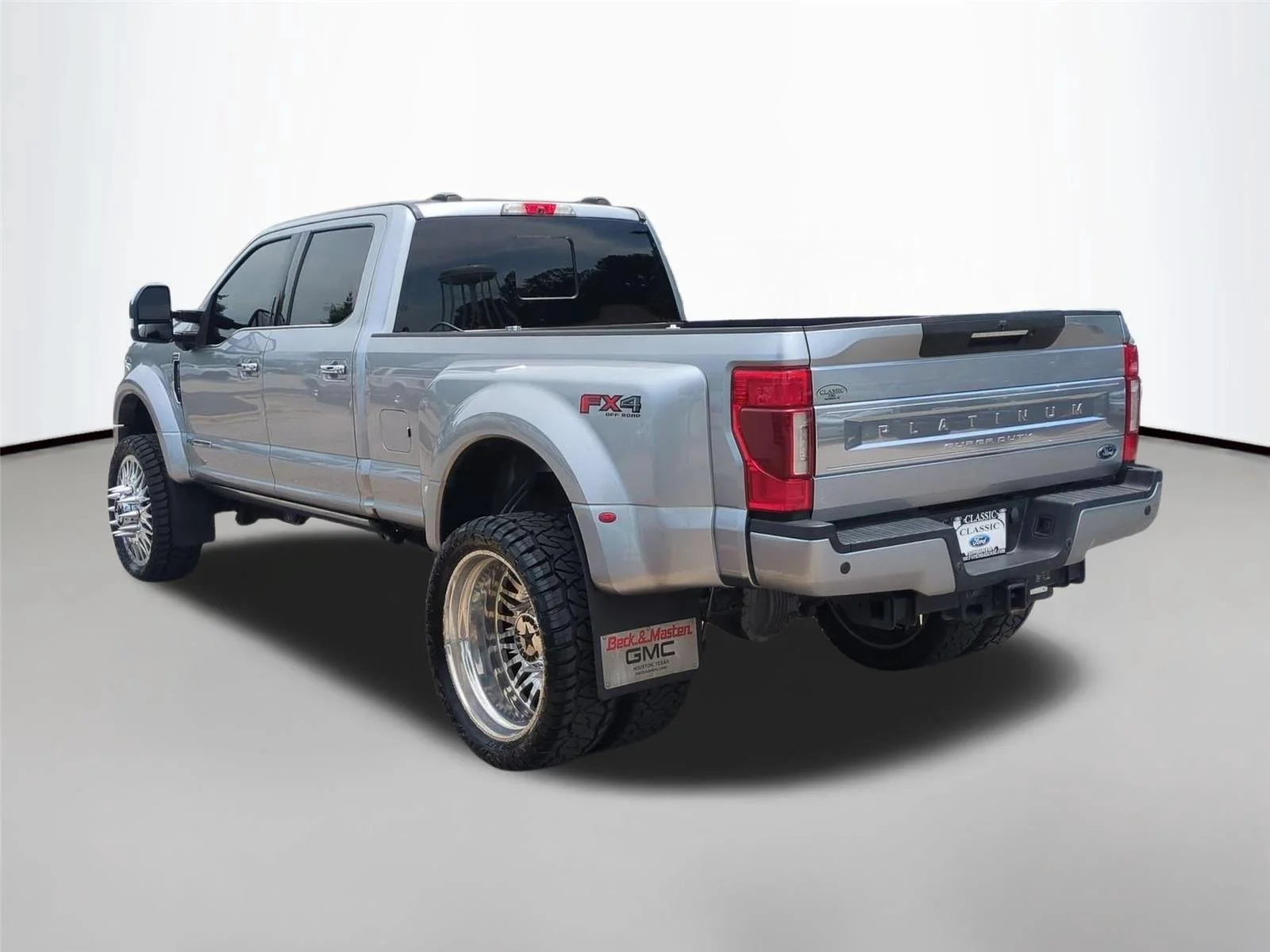 Used 2022 Agate Black Metallic Ford King Ranch image 3