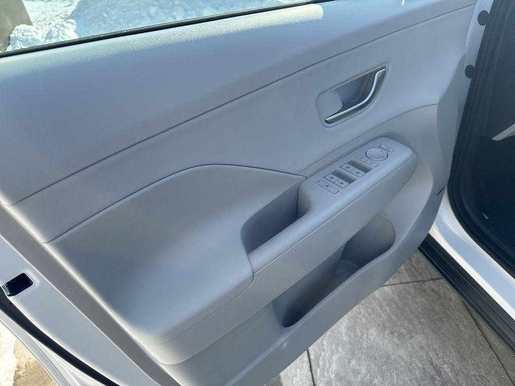 New 2026 White Hyundai Limited AWD image 12