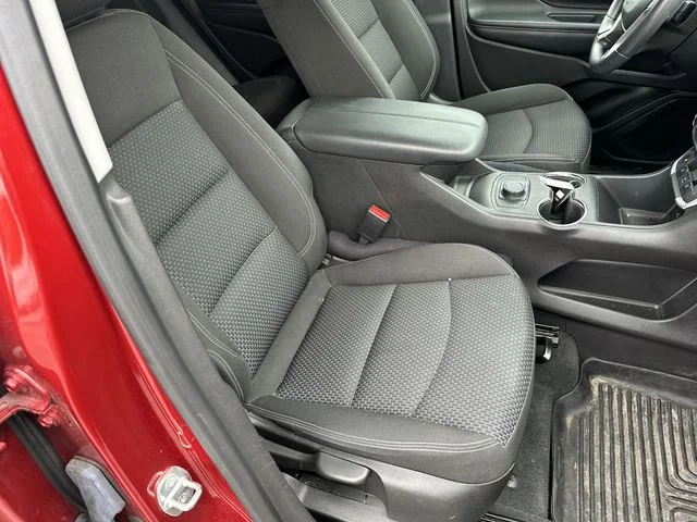 Used 2023 Red GMC SLE image 26