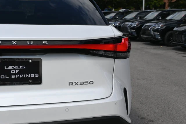 Certified Used 2025 EMINENT WHITE PEARL Lexus 350 Premium image 8