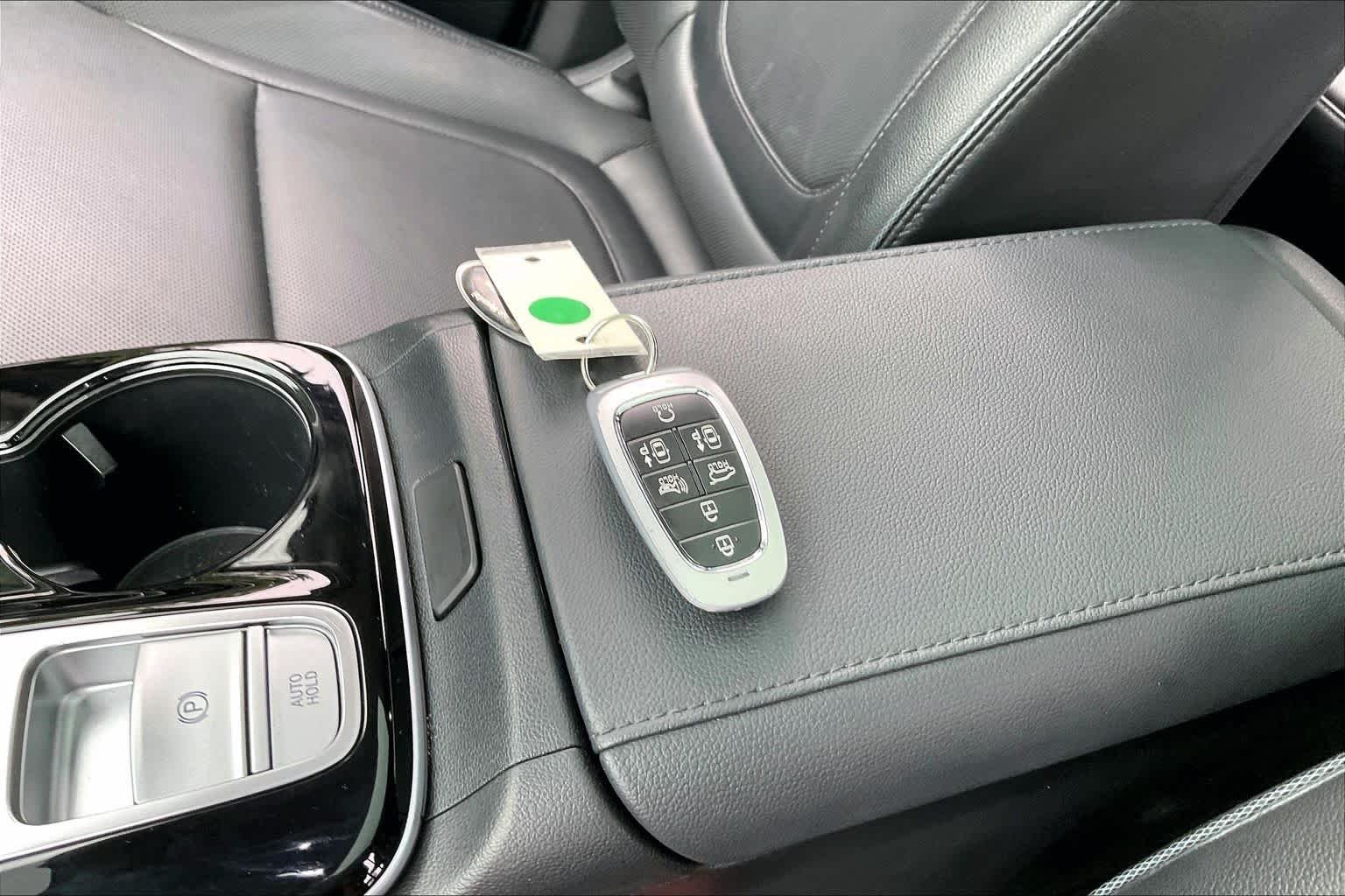 Used 2024 Amazon Gray Hyundai Limited image 14