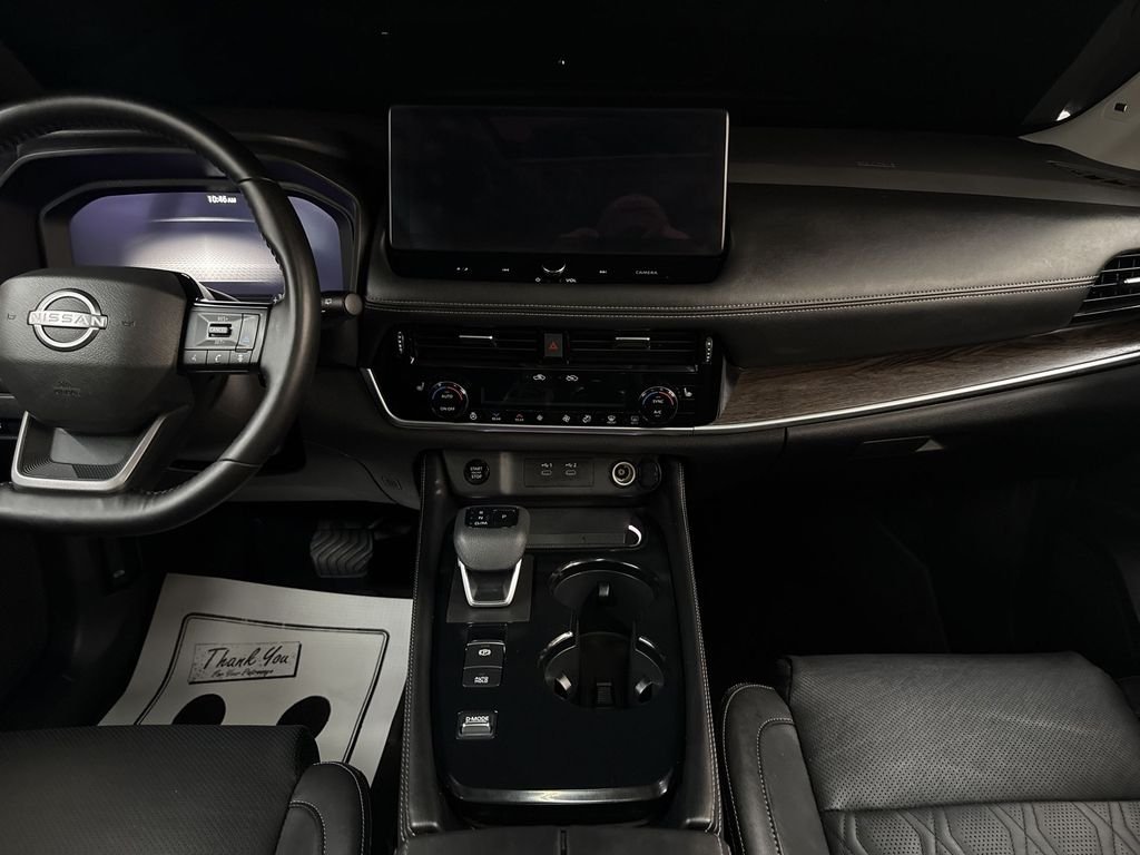 Certified Used 2025 Super Black Nissan Platinum image 26