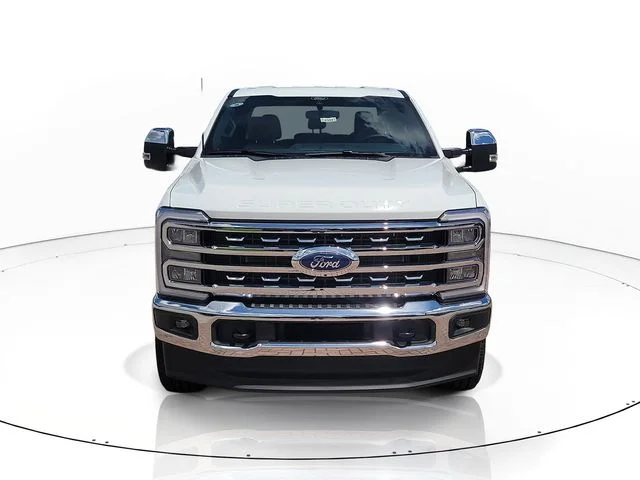 New 2026 Oxford White Ford Lariat image 2