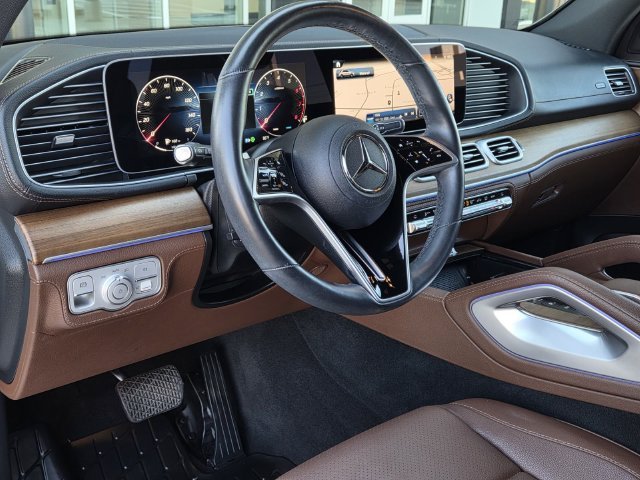 Certified Used 2024 Polar White Mercedes-Benz GLE 450 image 31