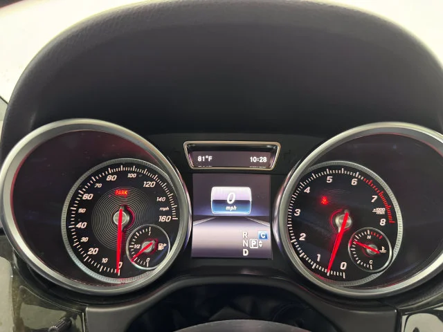 Used 2018 Polar White Mercedes-Benz GLE 350 image 2
