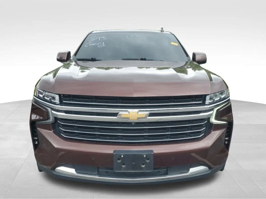 Used 2022 Orange Chevrolet LT image 7
