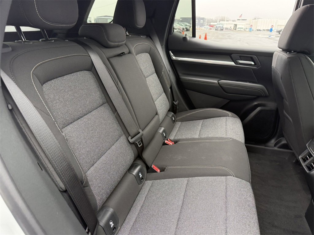 2026 GMC TERRAIN - Image 32