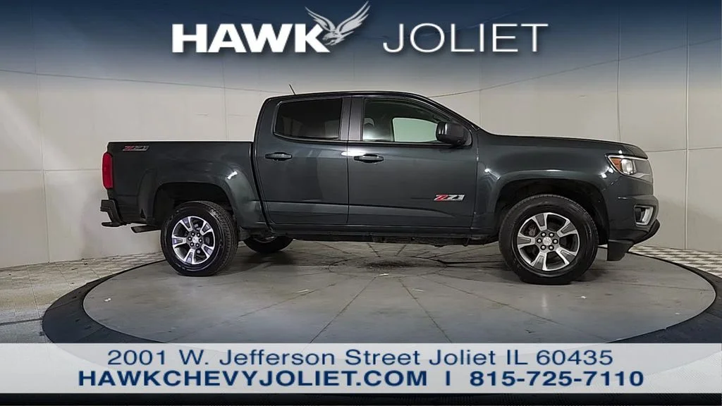 Used 2018 Gray Chevrolet Z71 image 8