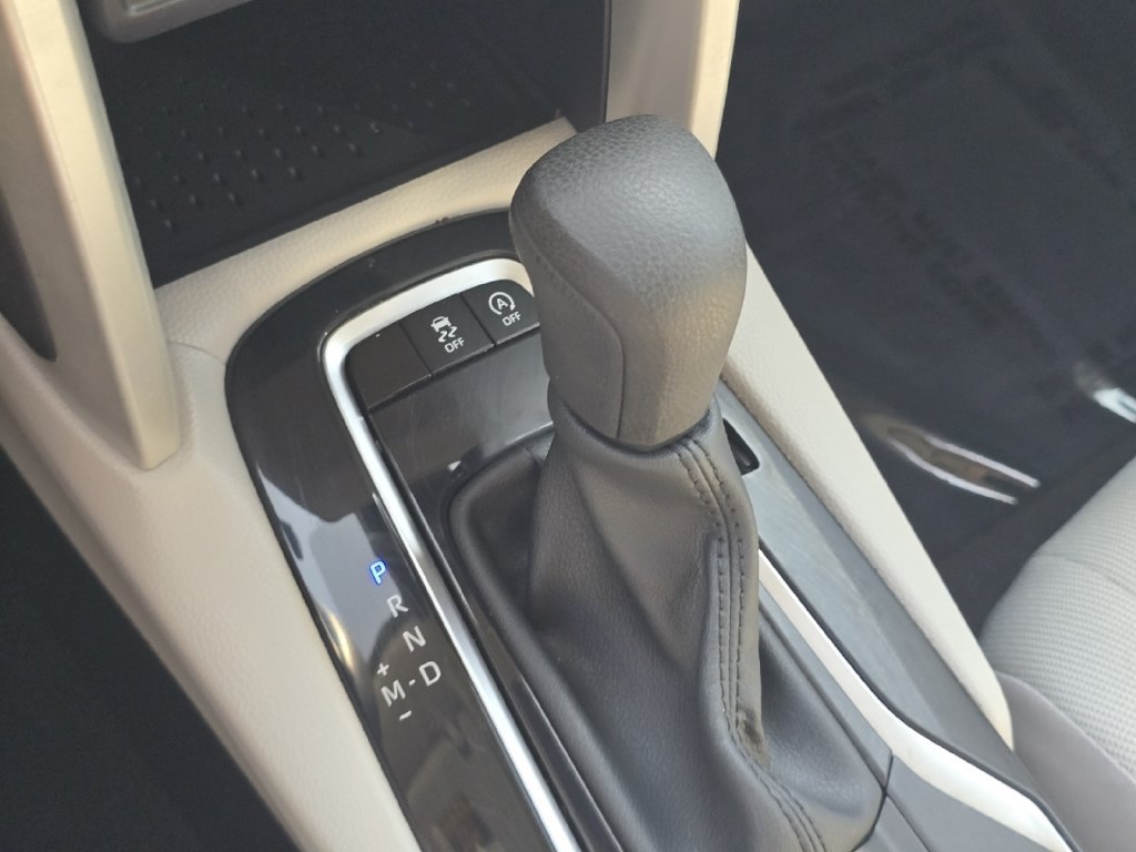 Certified Used 2024  Toyota L image 28