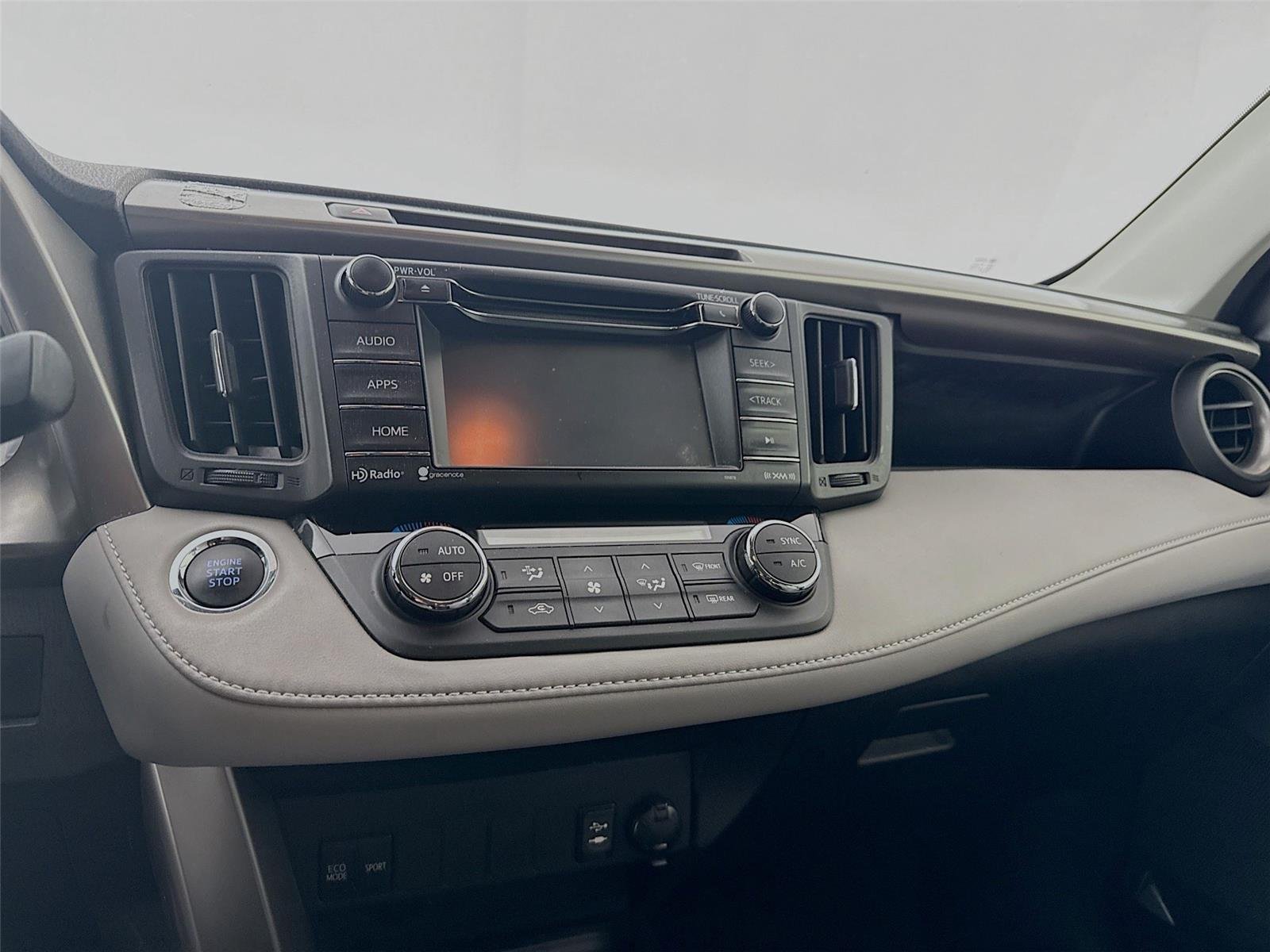 Used 2018 Silver Sky Metallic Toyota XLE image 12