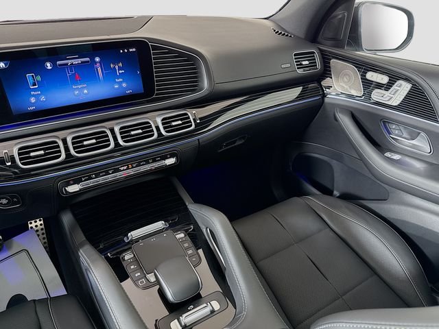 Used 2025 Cirrus Silver Metallic Mercedes-Benz GLS 580 image 25