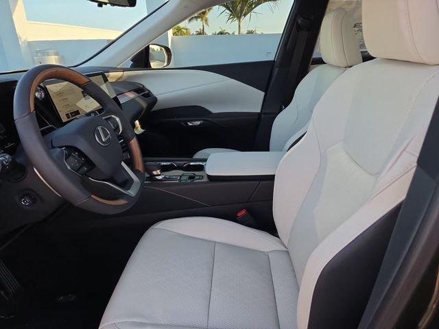 New 2026 Nori Green Pearl Lexus 350h Premium+ image 11