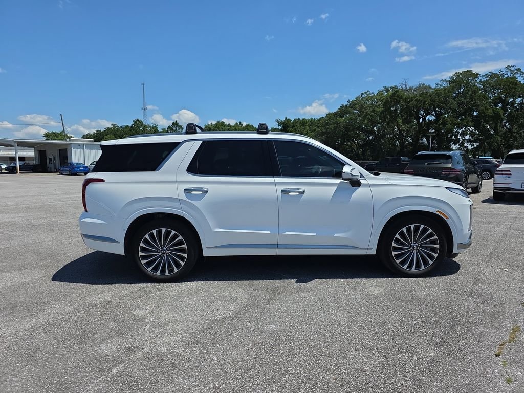 Certified Used 2025 Hyper White Hyundai Calligraphy image 9