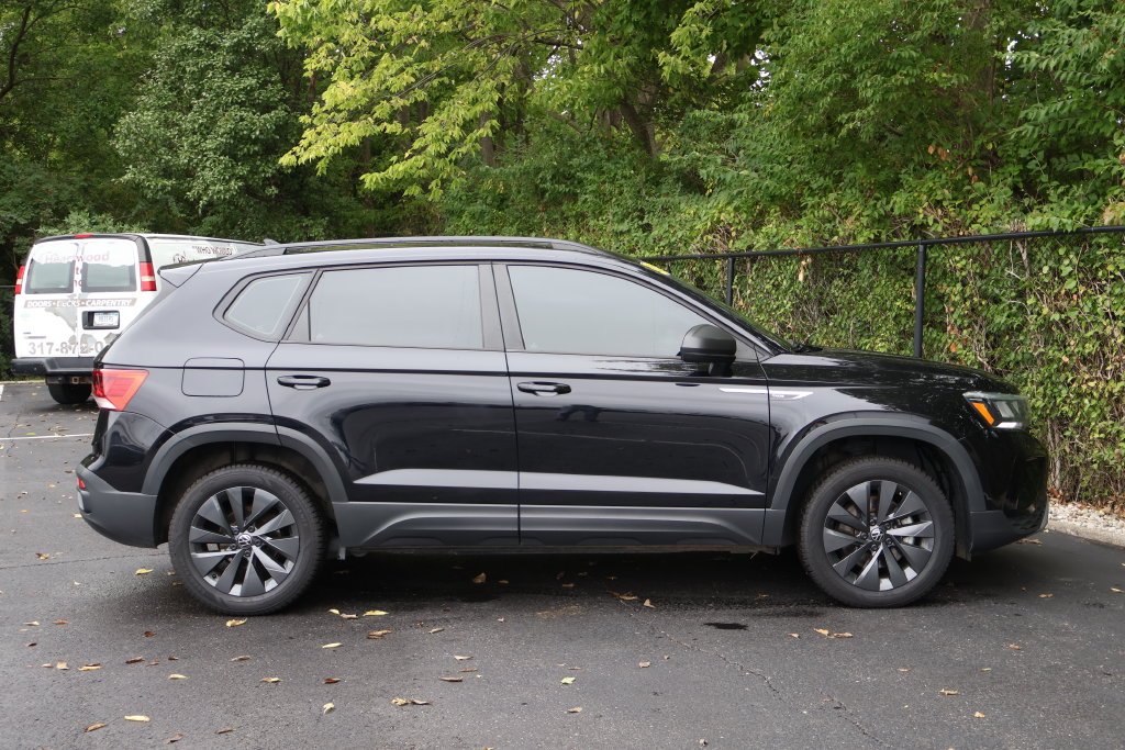 2024 Volkswagen Taos S - Photo 9
