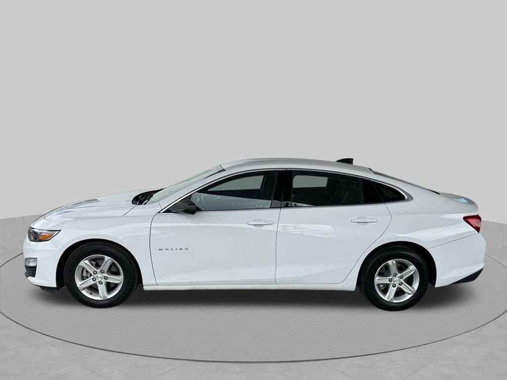 Used 2023 Summit White Chevrolet LS image 6