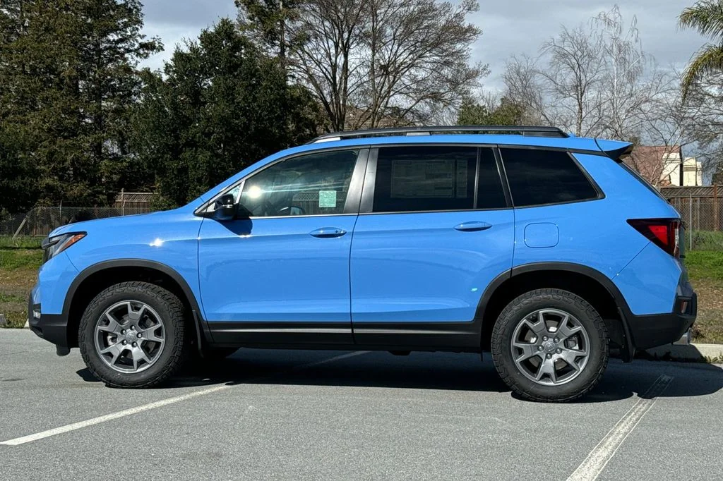 New 2025  Honda TrailSport image 7
