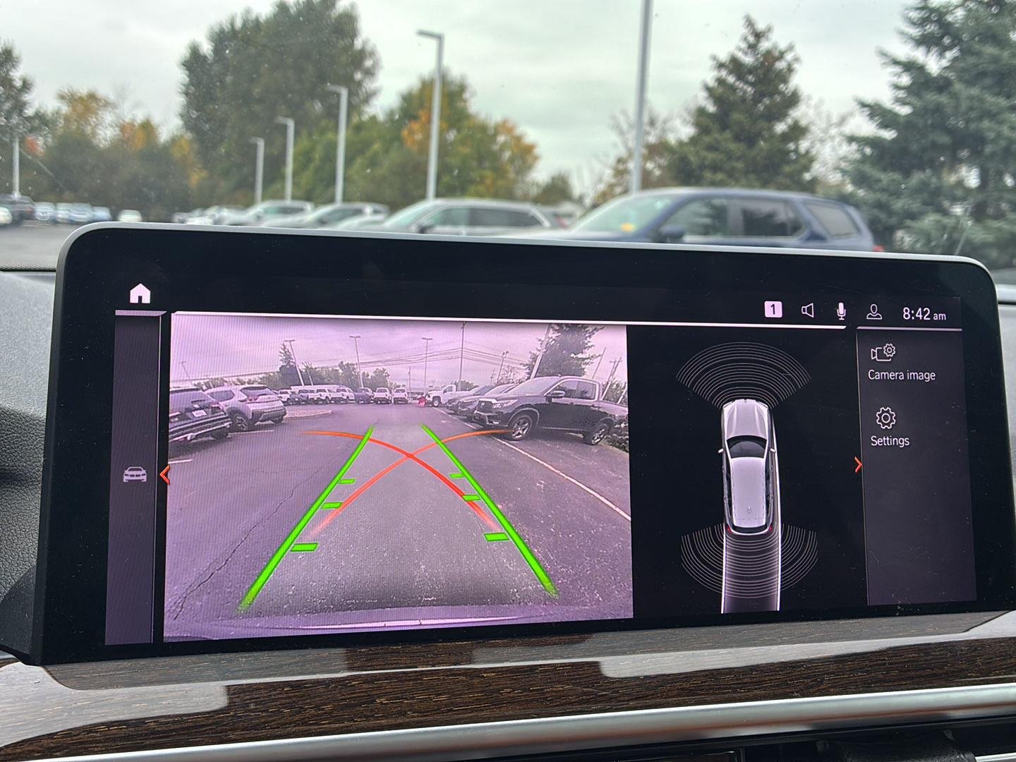 Used 2023 Skyscraper Gray Metallic BMW xDrive30i image 17
