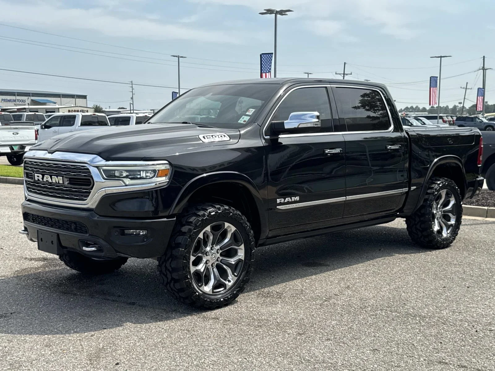 Certified Used 2020 Diamond Black Ram Limited image 3