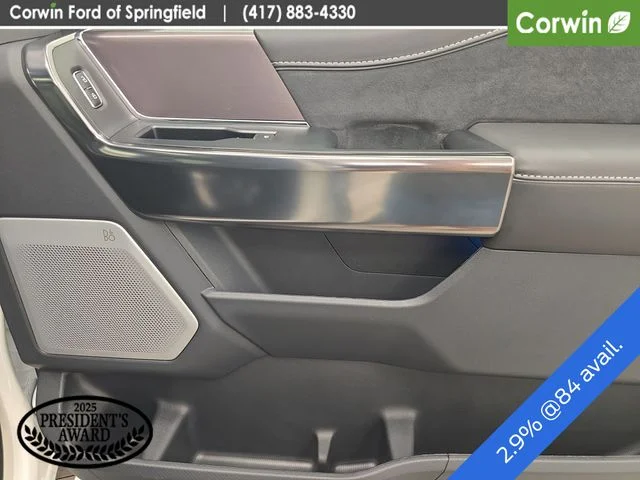 New 2026 Star White Metallic Tri-Coat Ford Platinum® image 14