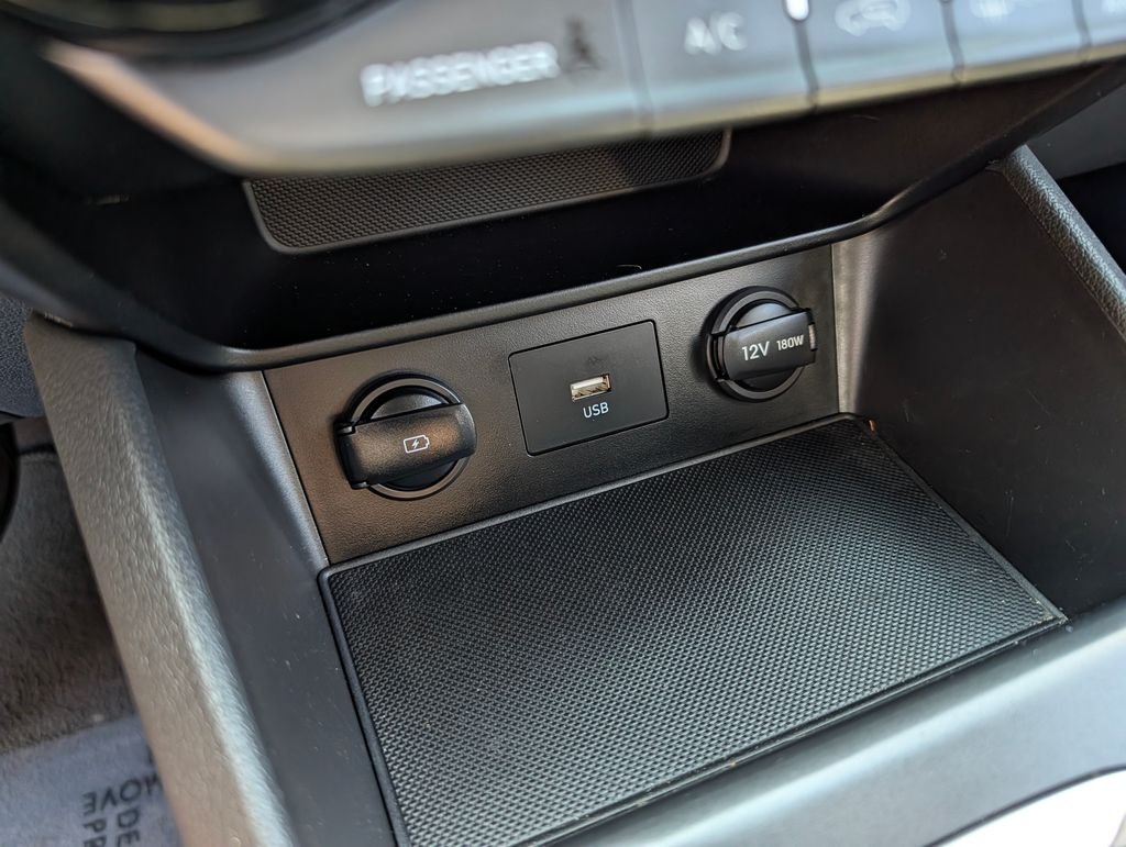 2023 Hyundai Kona SEL - Photo 24