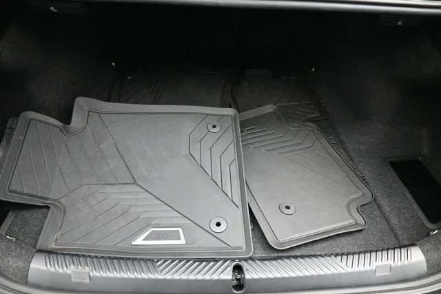 Used 2025 Gray BMW eDrive40 image 23