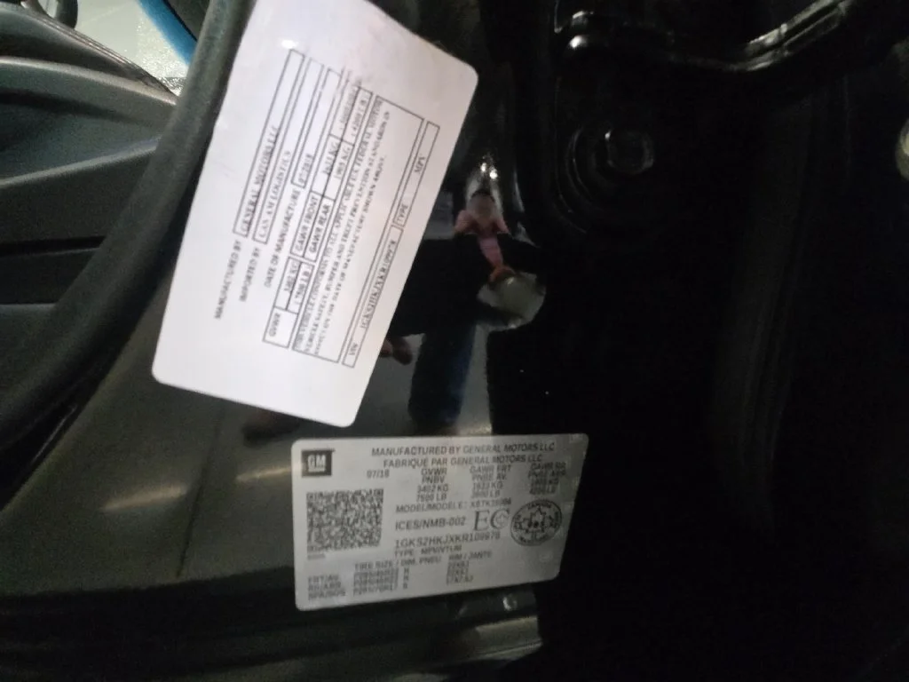 Used 2019 Black GMC Denali image 25