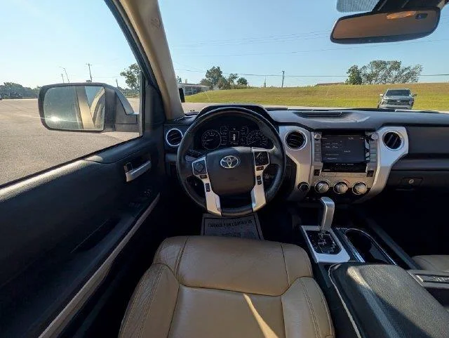Used 2021 White Toyota SR5 image 13