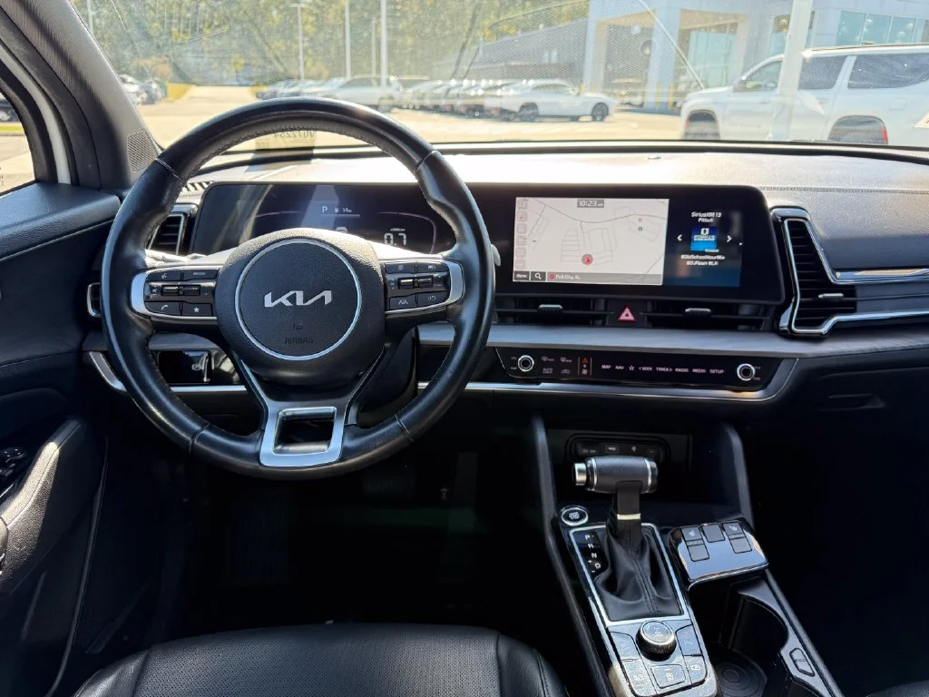 Used 2023 White Kia X-Line image 8