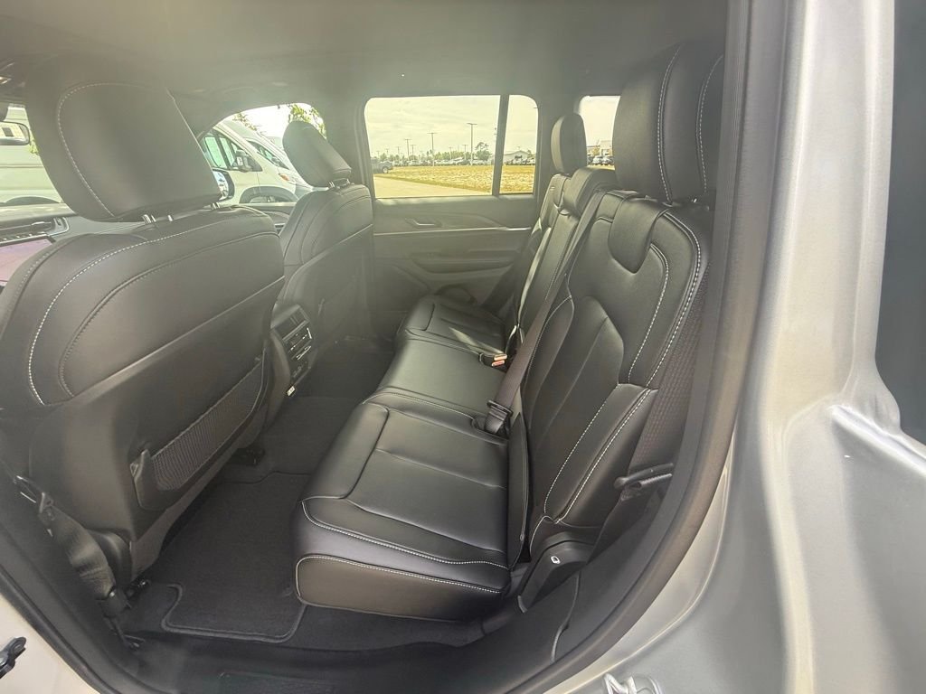 2025 Jeep Grand Cherokee Limited - Photo 27