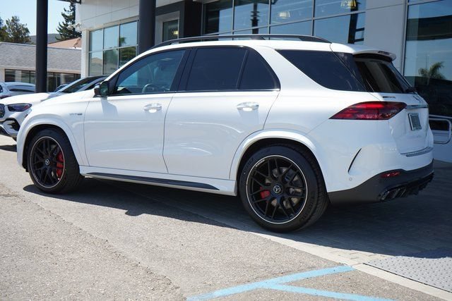 New 2026 MANUFAKTUR Moonlight White Metallic Mercedes-Benz AMG® GLE 63 S 4MATIC+ SUV image 47