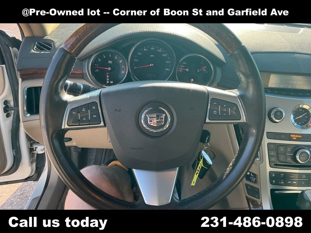 Used 2008 WHITE DIAMOND TRICOAT Cadillac AWD w/1SB image 20