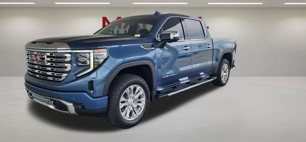 2024 GMC Sierra 4WD Crew Cab Short Box Denali's photo