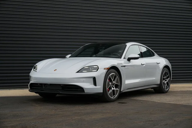 2025 Porsche Taycan 4S