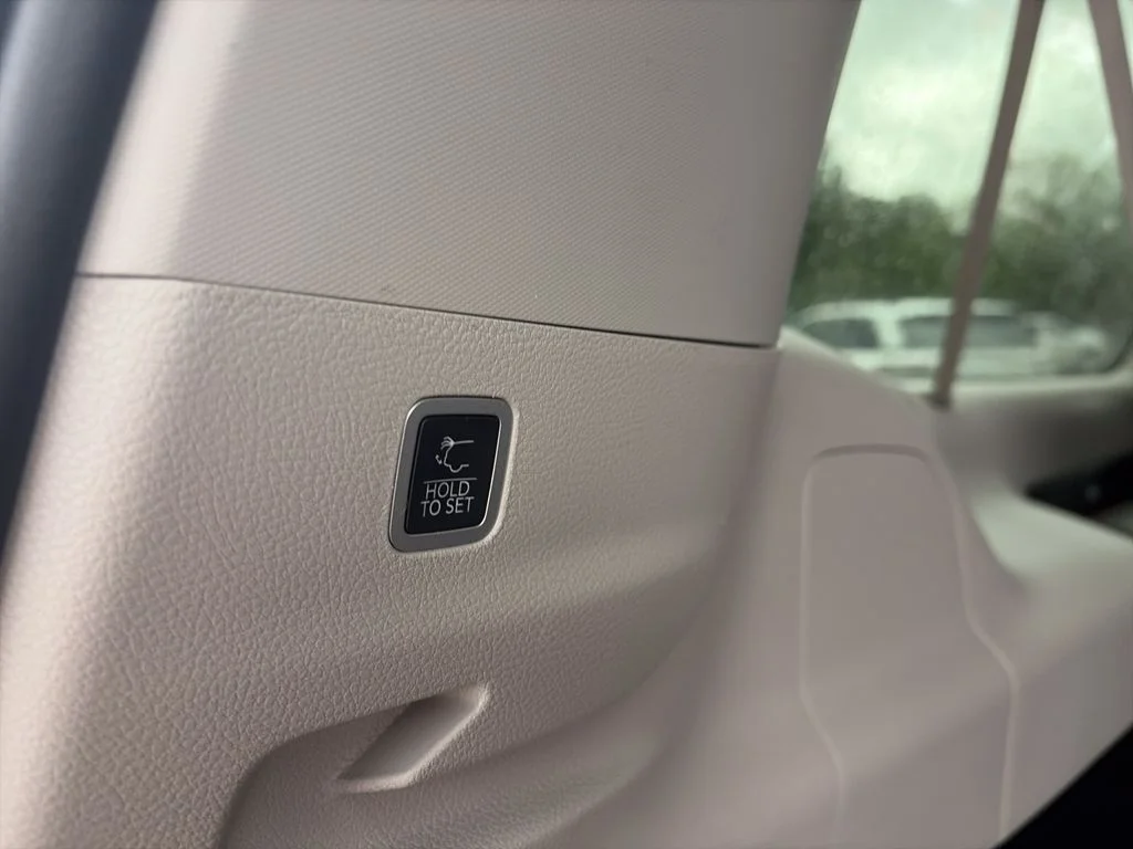 Used 2024 Black Jeep Series II image 30